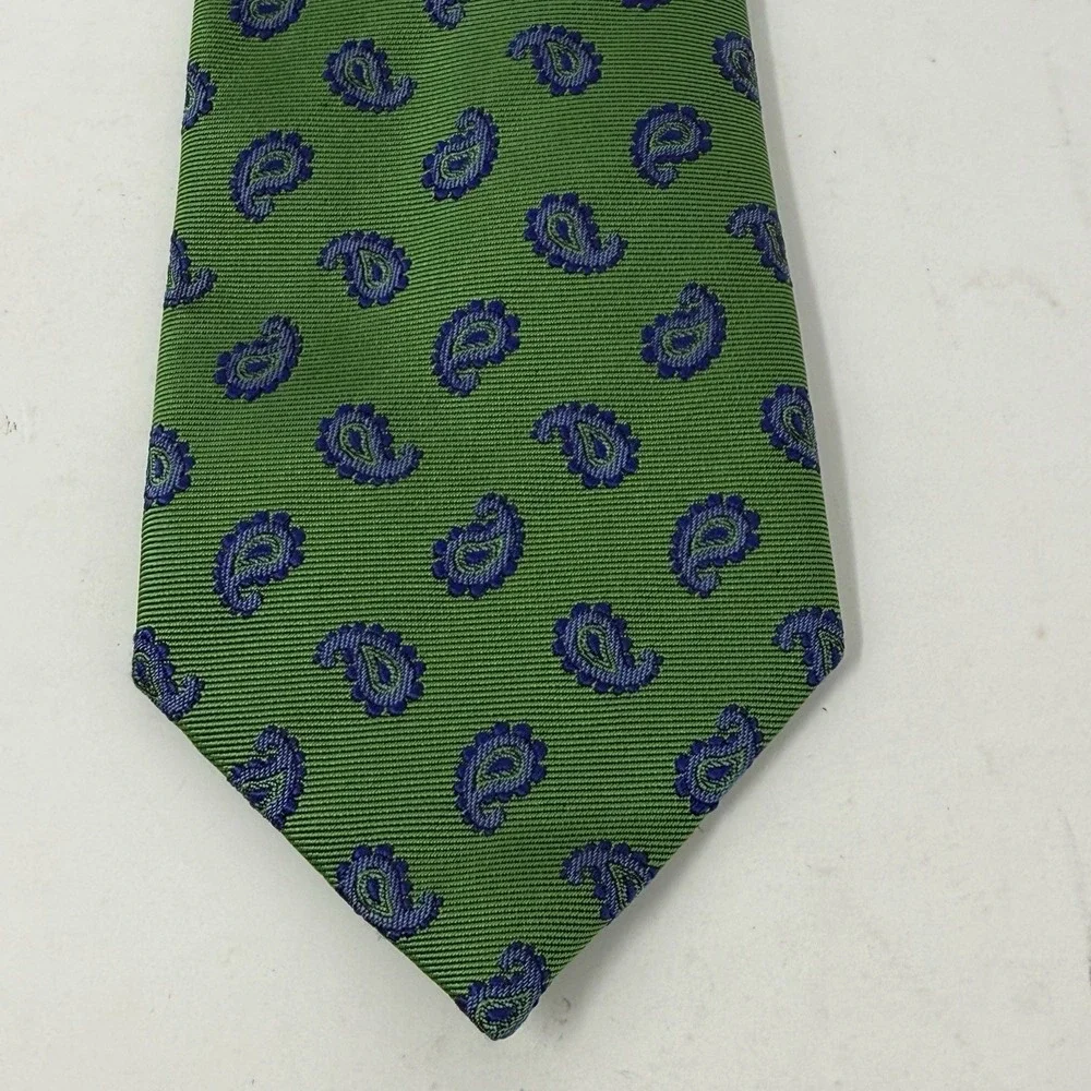 THOMAS PINK Green Paisley Patterned Mens Silk NECK Tie MADE IN ENGLAND 58x3